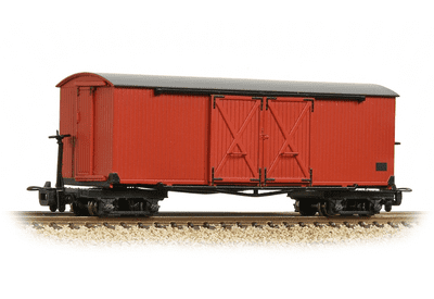 393-027 Bachmann 009 Bogie Covered Goods Wagon Lincolnshire Coast L. R. Crimson