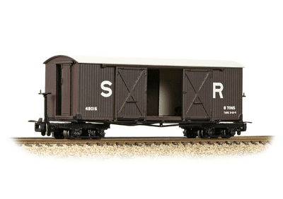 393-028 Bachmann 009 Bogie Covered Goods Wagon SR Brown