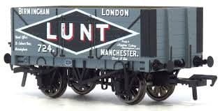 967202 Rapido OO Gauge LUNT RHC 1907 PO 7 Plank Wagon