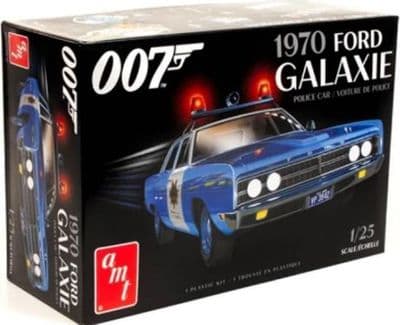 AMT1172M/12 AMT 1:25 007 James Bond 1970 Ford Galaxie Police Car