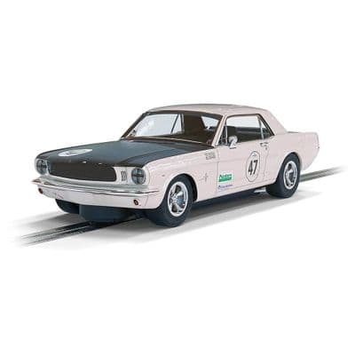 C4353 Scalextric 1:32 Ford Mustang - Goodwood - Bill & Fred Shepard