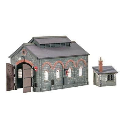 Ratio Kit 522 - Engine Shed & Hut OO Gauge Plastic Kit