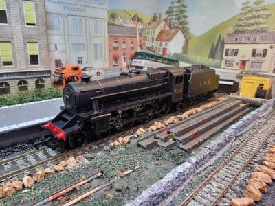 S/H HOR2881 Hornby OO Gauge LMS Class 5 5112 LMS Lined Black - Boxed