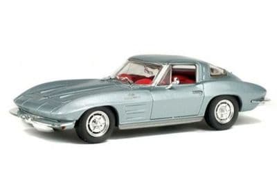 S4400800 Solido 1:43 Chevrolet Corvette Stingray 1965 Metallic Silver Blue