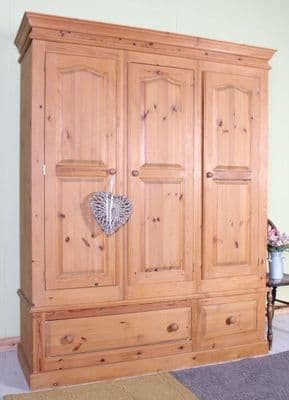 Pine Farmhouse Triple Wardrobe