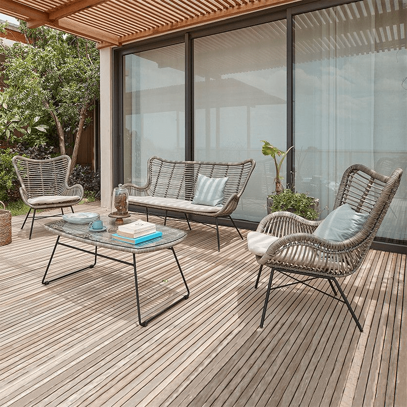 Garden discount lounge seating