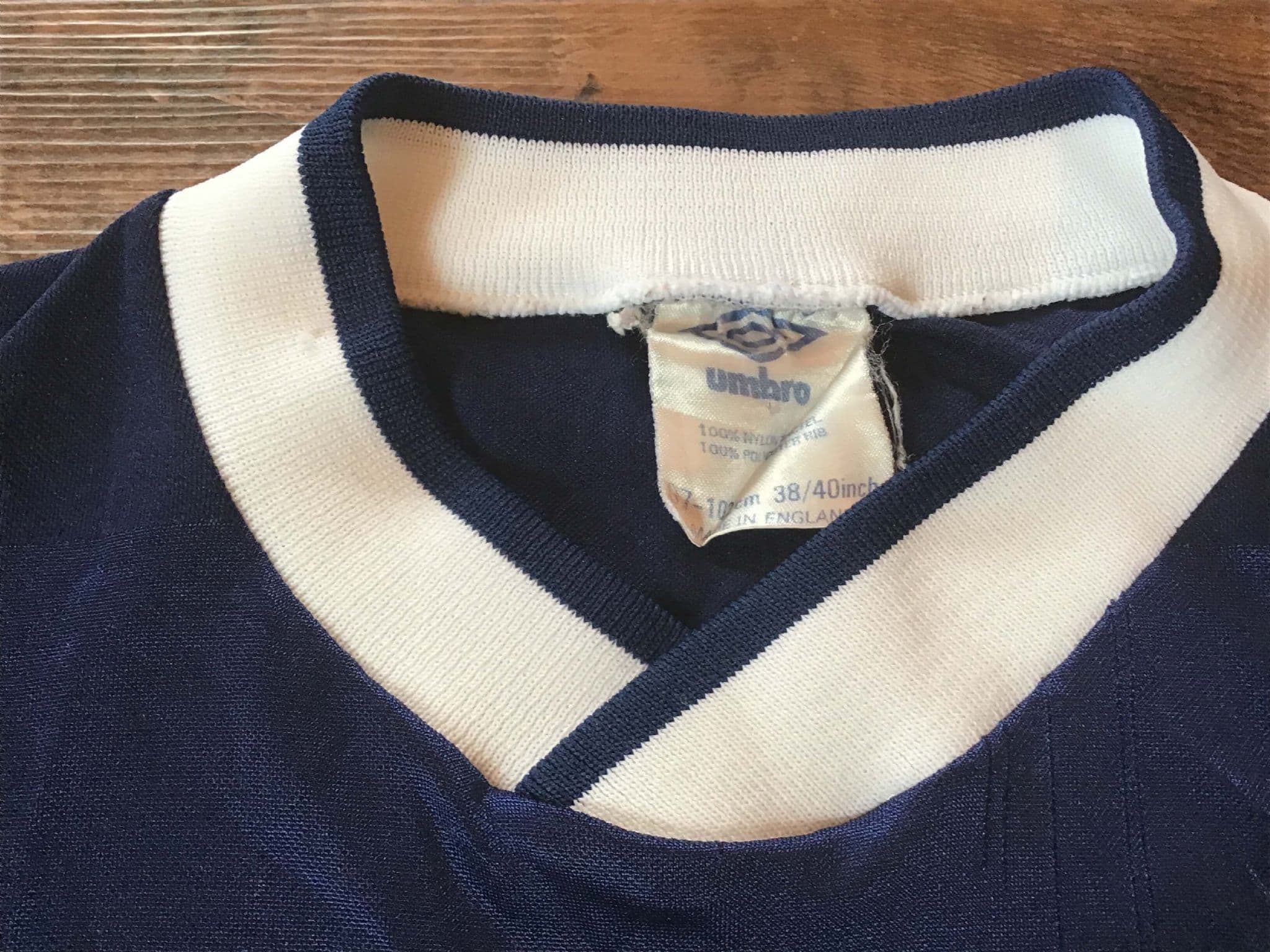 Maillot Vintage Écosse 1986 Umbro Taille M - Rare Collector Foot Bleu Marine