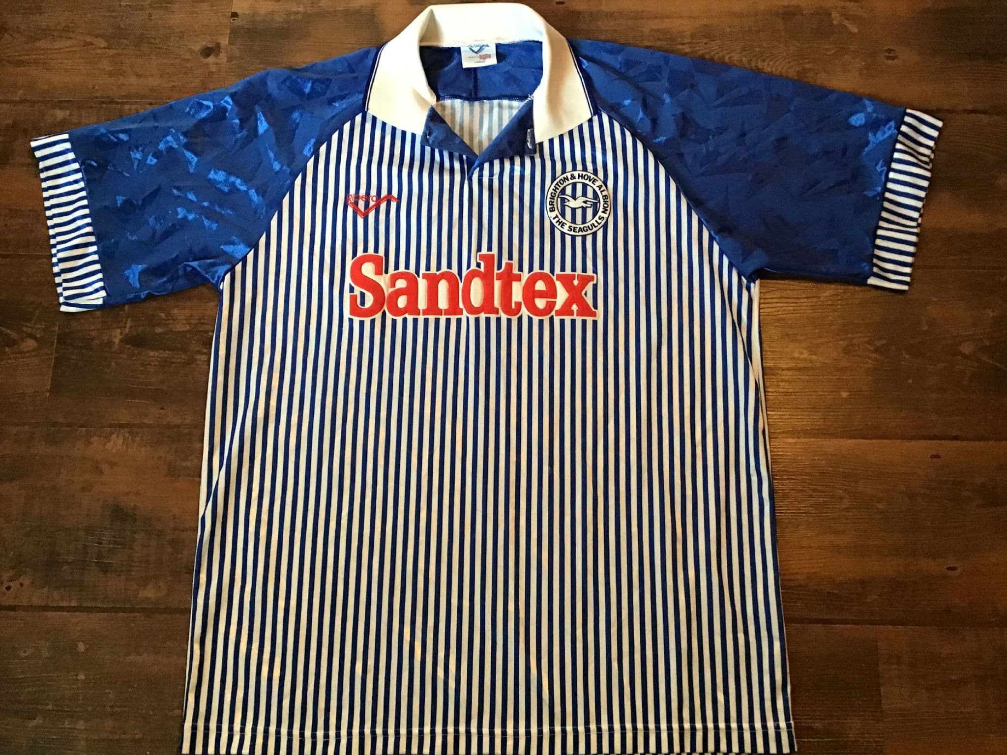 Global Classic Football Shirts | 1993 Brighton Vintage Old Soccer