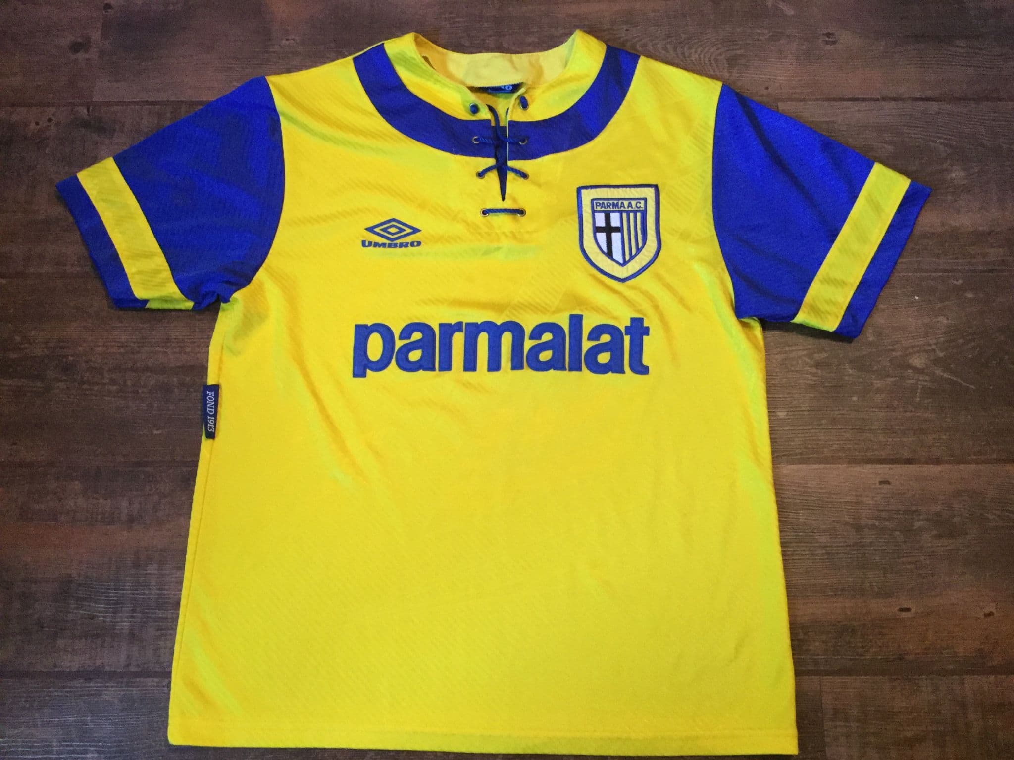 Global Classic Football Shirts | 1993 Parma Vintage Old Soccer Jersey