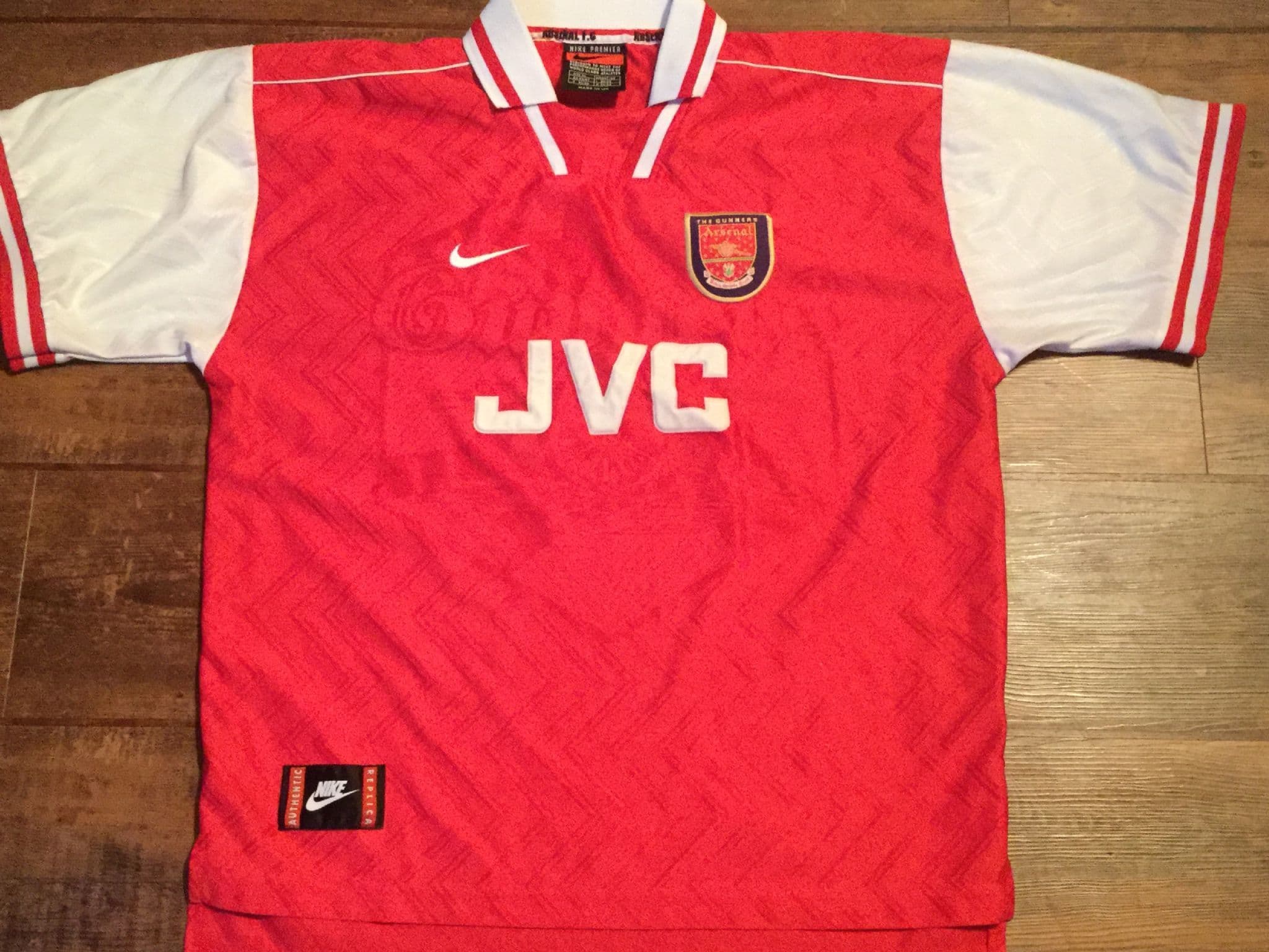 Global Football Shirts | Vintage Soccer Jerseys 1996 1998 Arsenal