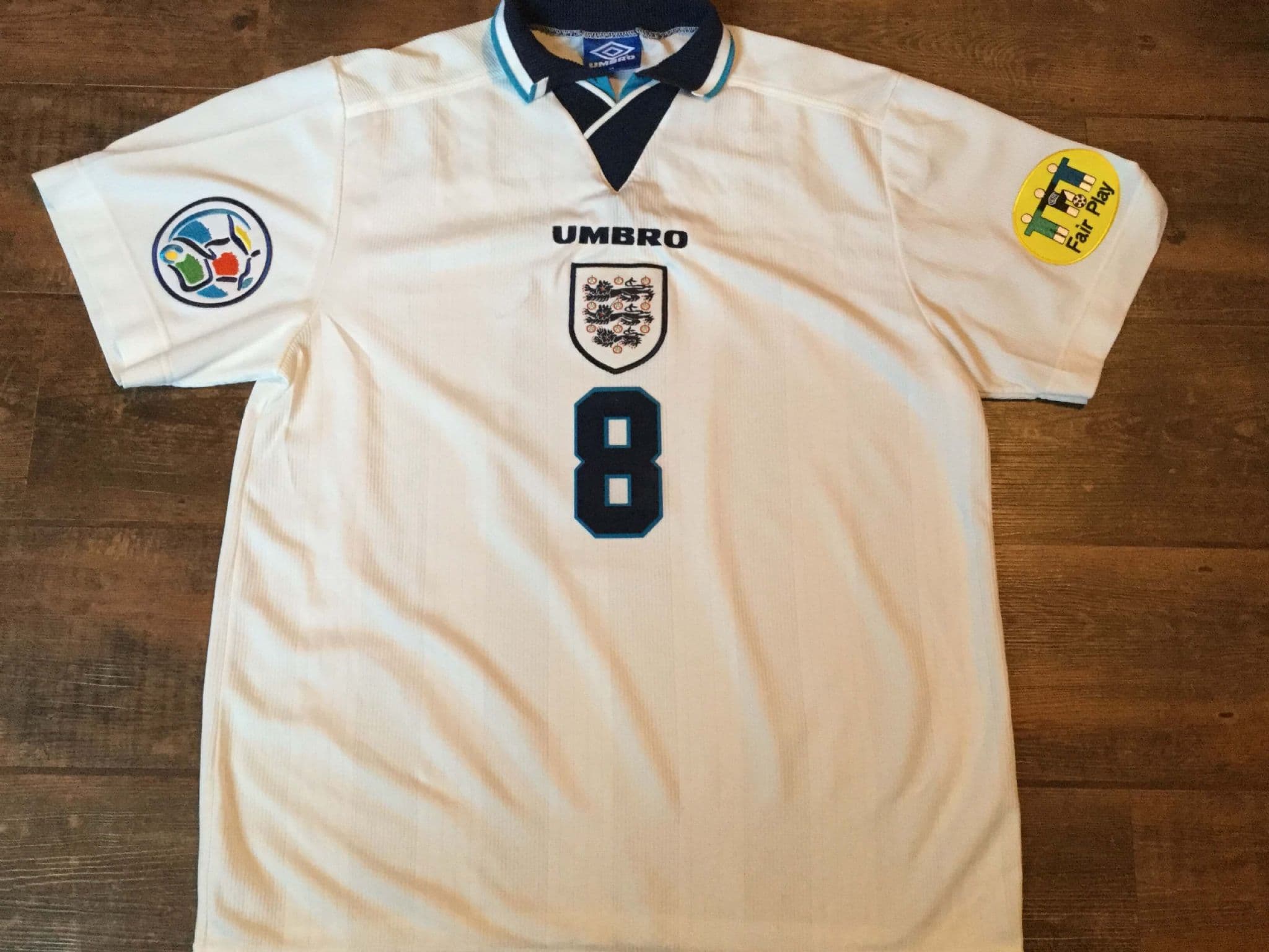 global-classic-football-shirts-1996-england-old-vintage-soccer-jerseys