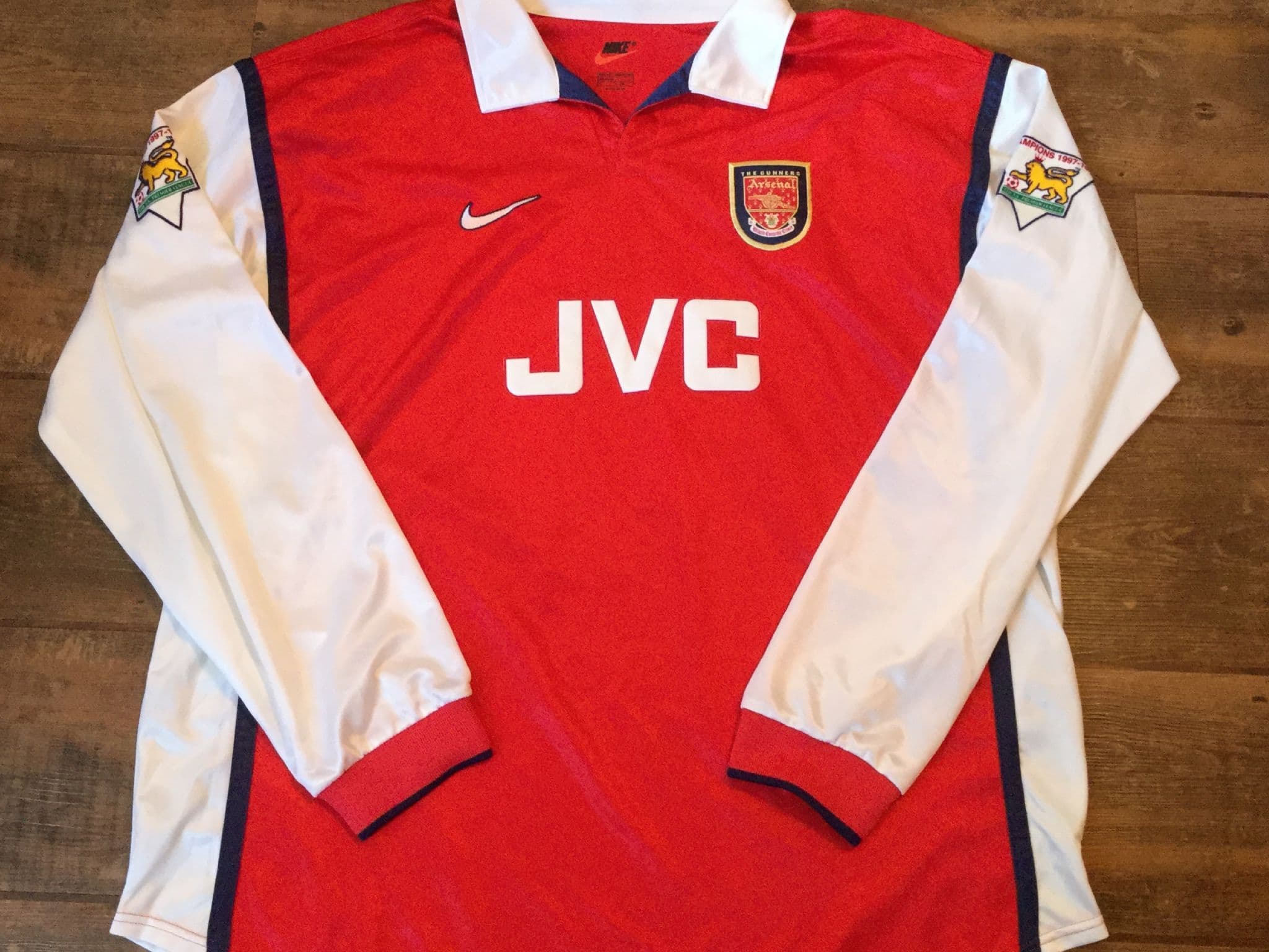 Global Classic Football Shirts : 1998 Arsenal : Vintage Retro Old
