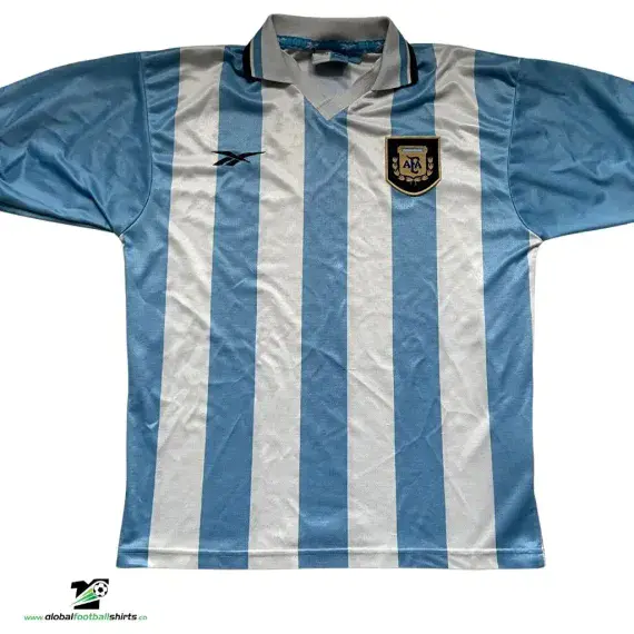Classic Football Shirts | 2000 Argentina Vintage Old Retro Soccer Jerseys