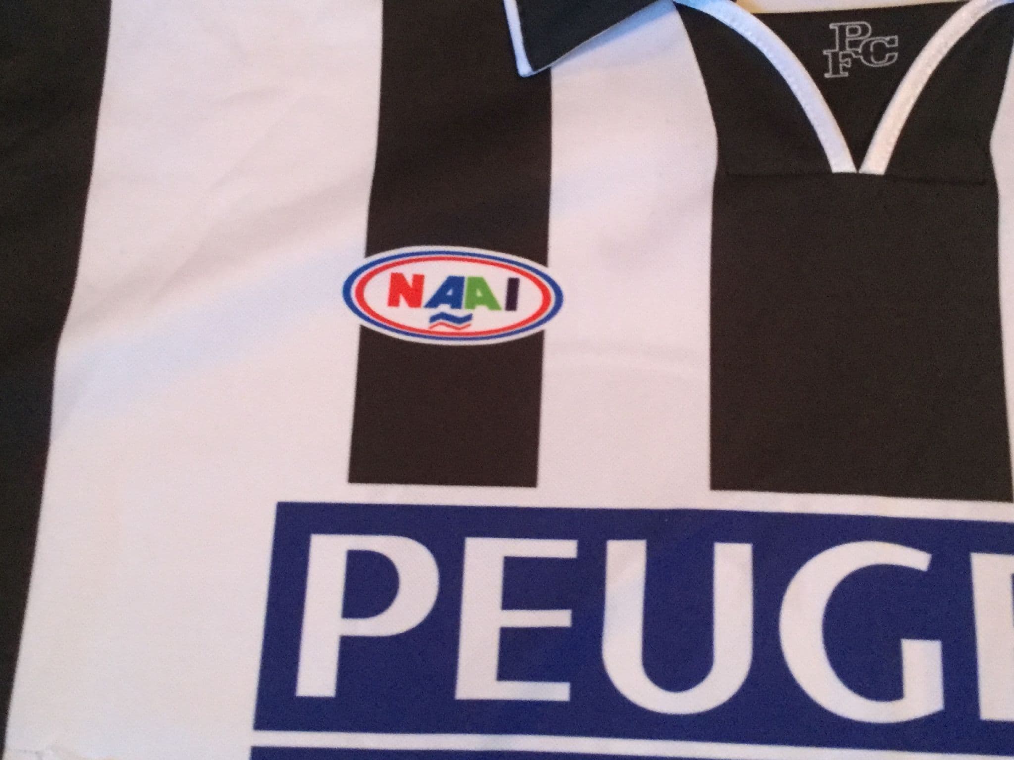 Partizan Belgrade Home Maillot de foot 1998 - 1999