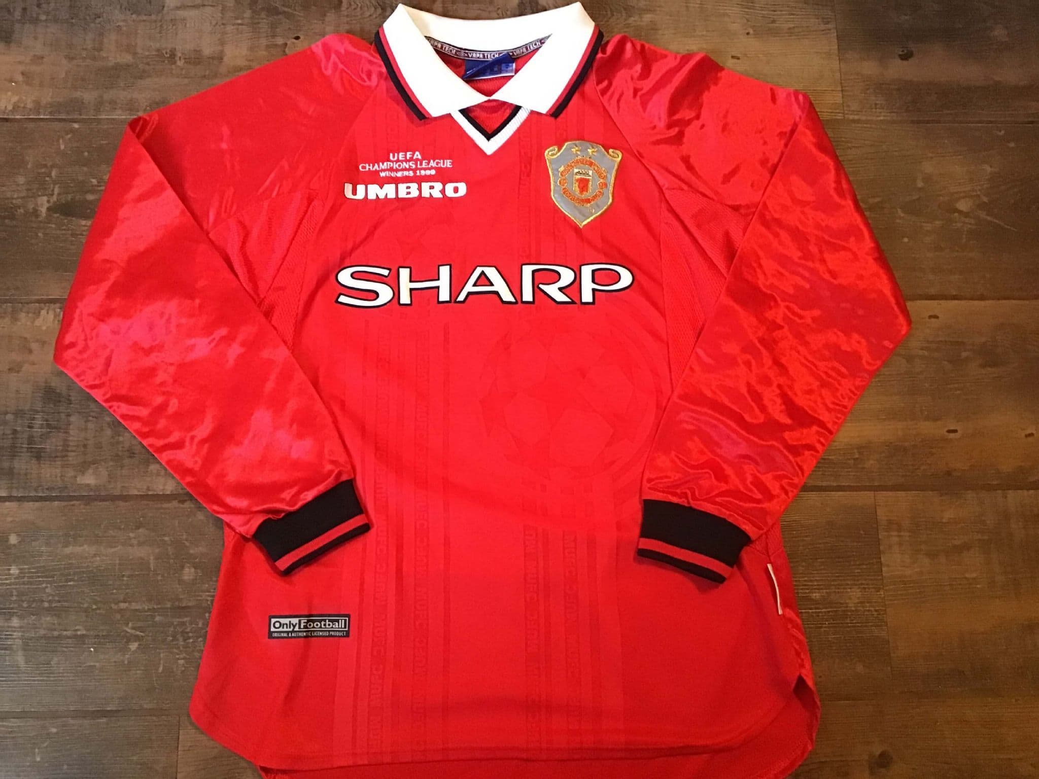 Global Classic Football Shirts | 1999 Manchester United Vintage 
