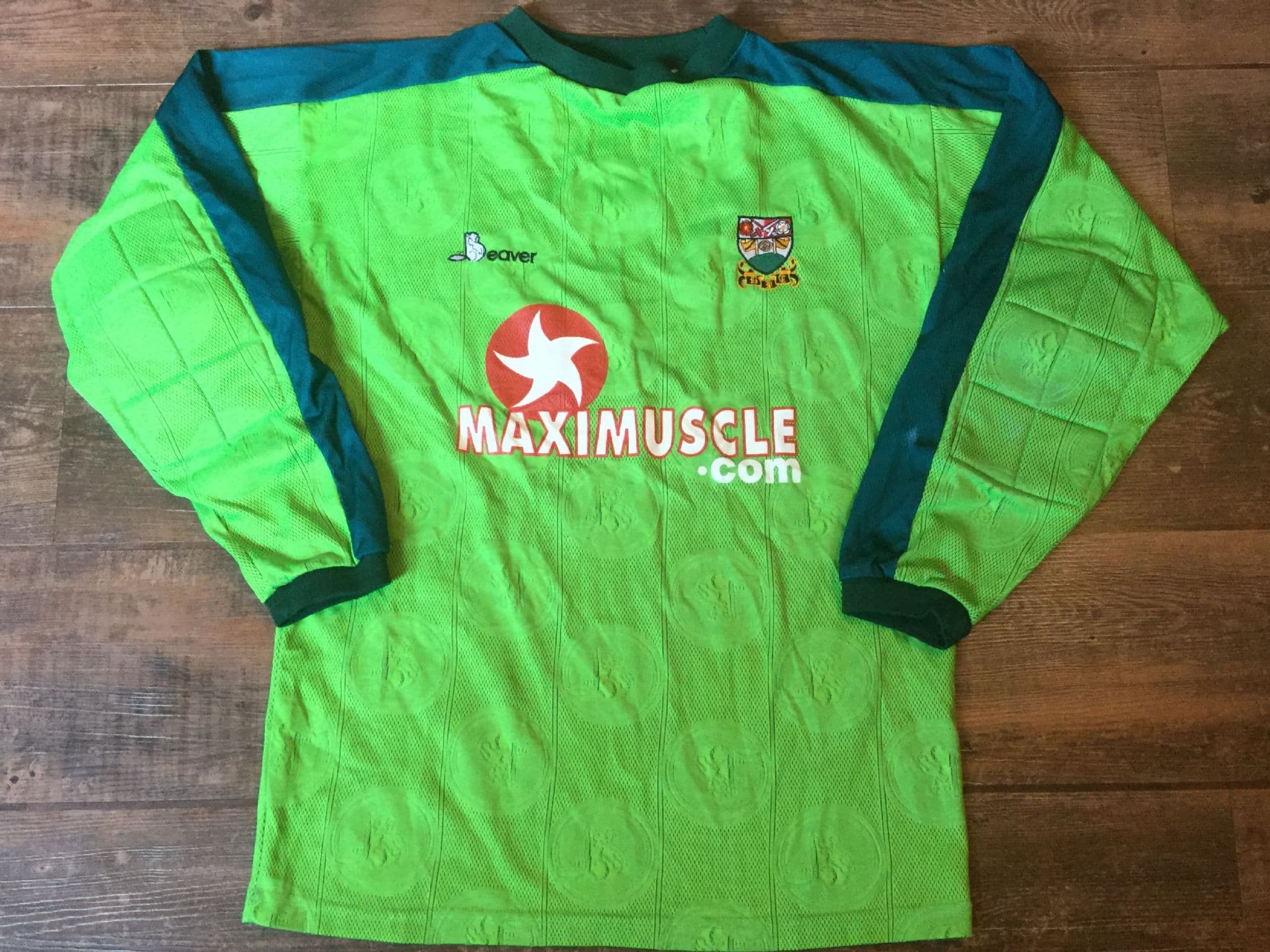 Global Classic Football Shirts 2000 Barnet FC Old Vintage Soccer