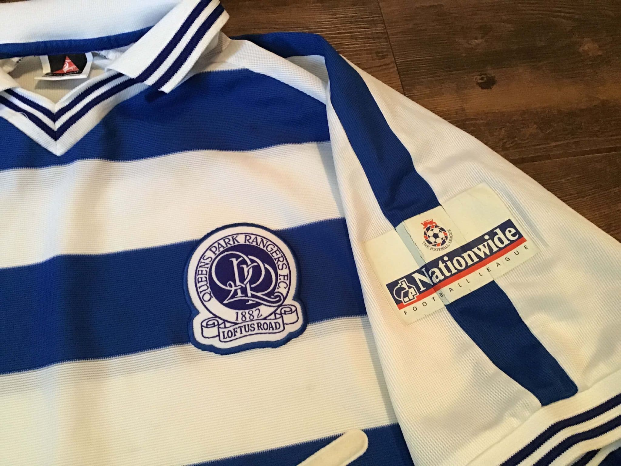 Classic Football Shirts 2000 QPR Vintage Old Jerseys