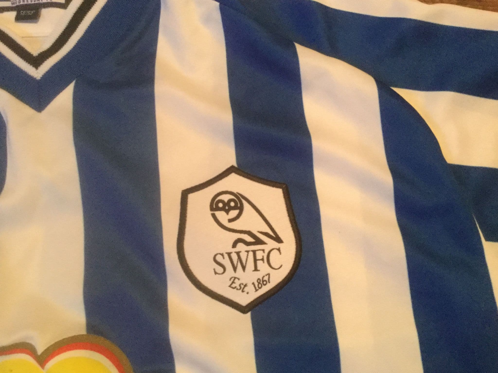 Global Classic Football Shirts | 2001 Sheffield Wednesday Vintage