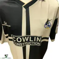 Global Classic Football Shirts | 2002 Bristol Rovers Old Vintage Soccer Jersey