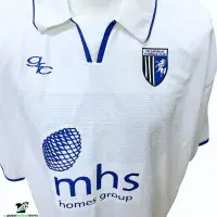 2004/05 Gillingham Away Football Shirt - Vintage Old Jerseys