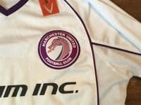 Classic Global Football Shirts | 2004  Harchester United Vintage Old Soccer Jerseys