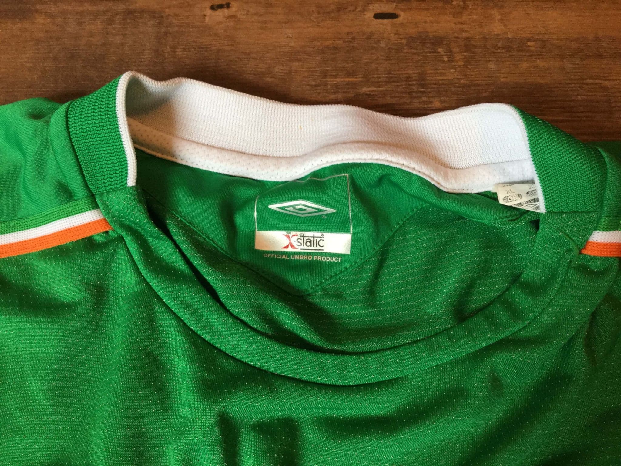 Global Classic Football Shirts | 2004 Ireland Old Vintage