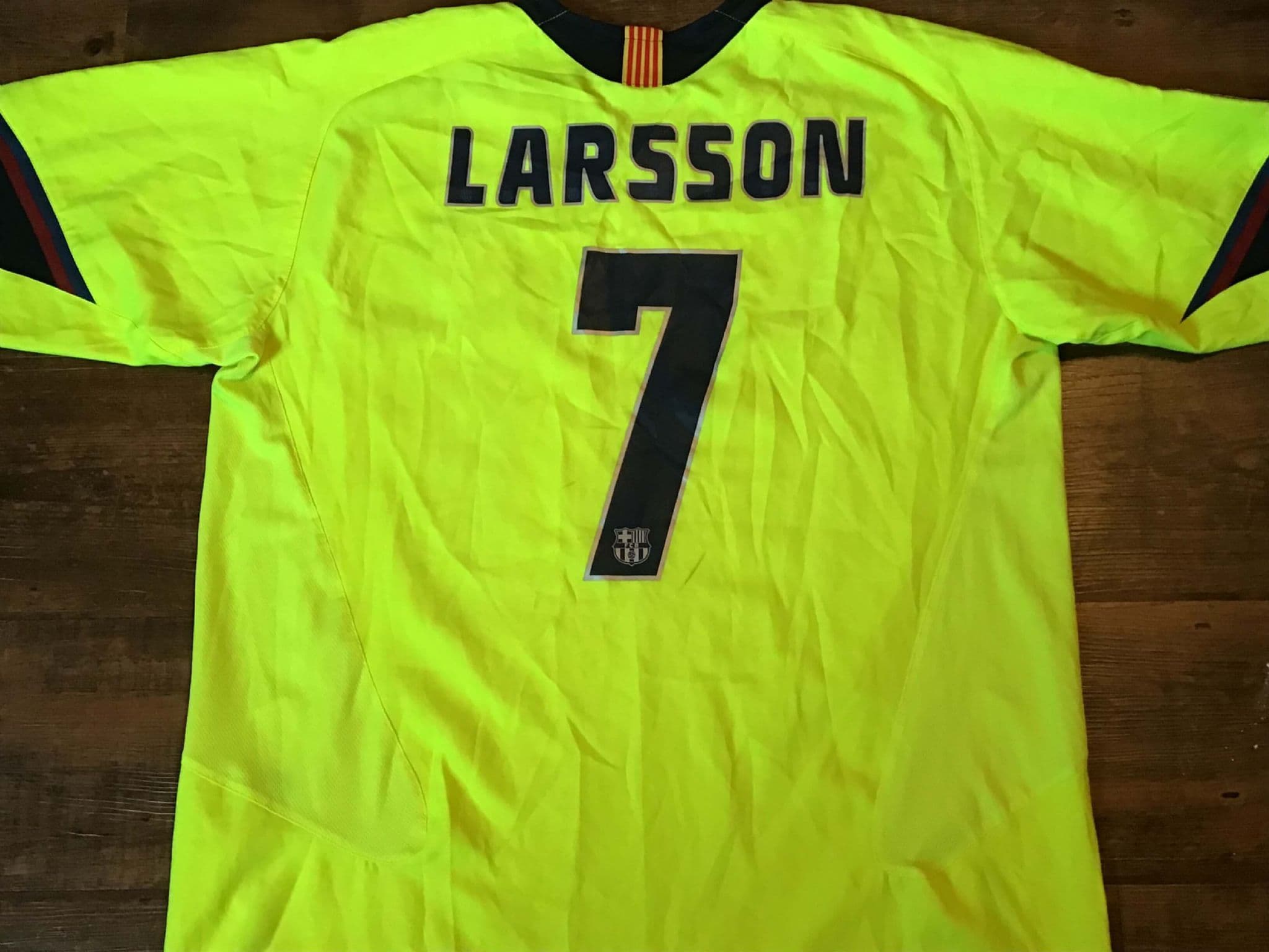 Global Football Shirts | 2005 2006 Barcelona Vintage Old Jerseys
