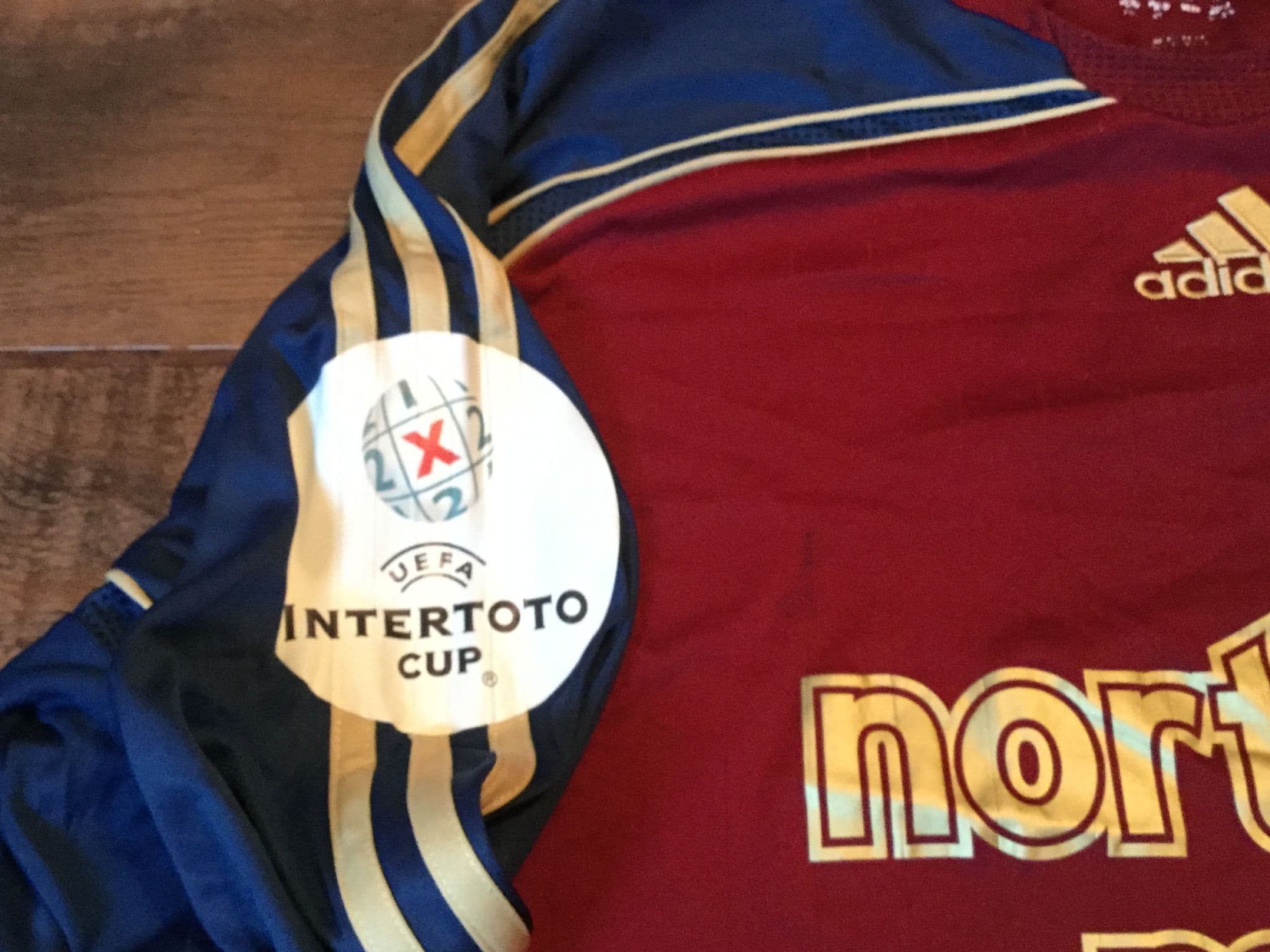 Global Classic Football Shirts | 2006 Newcastle Vintage Old Soccer 