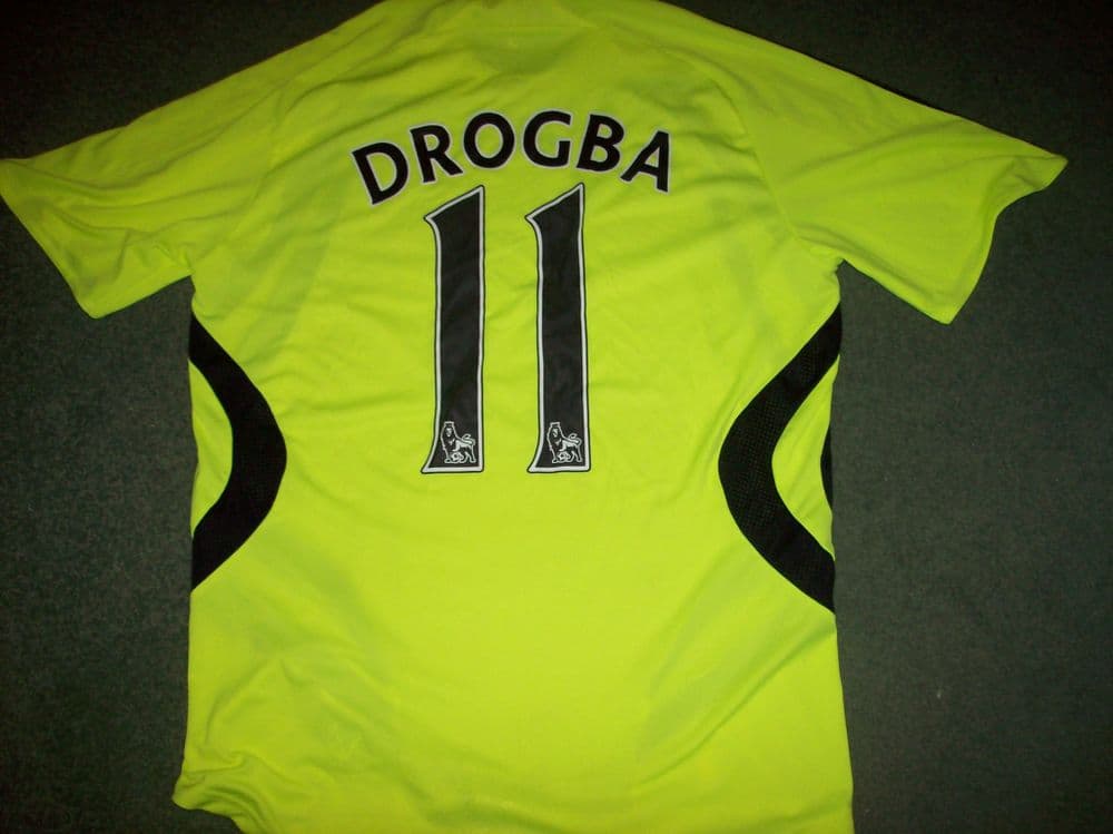 Global Classic Football Shirts 2007 Chelsea Drogba Vintage Old Soccer Jerseys