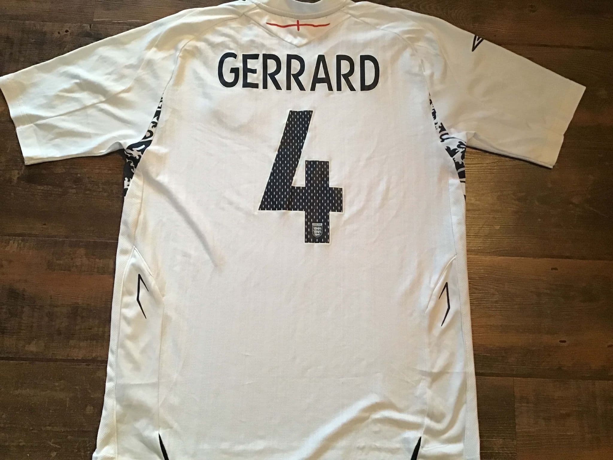 Maillots de football d'Angleterre, Vêtements de l'équipe nationale d' Angleterre, Boutique FA d'Angleterre | International des fanatiques
