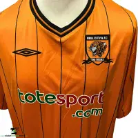 2009/10 Hull City Football Shirt | Old Vintage Umbro Jersey