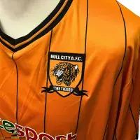 2009/10 Hull City Football Shirt | Old Vintage Umbro Jersey