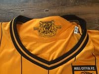 Classic Football Shirts | 2009 Hull City Old Vintage Soccer Jerseys