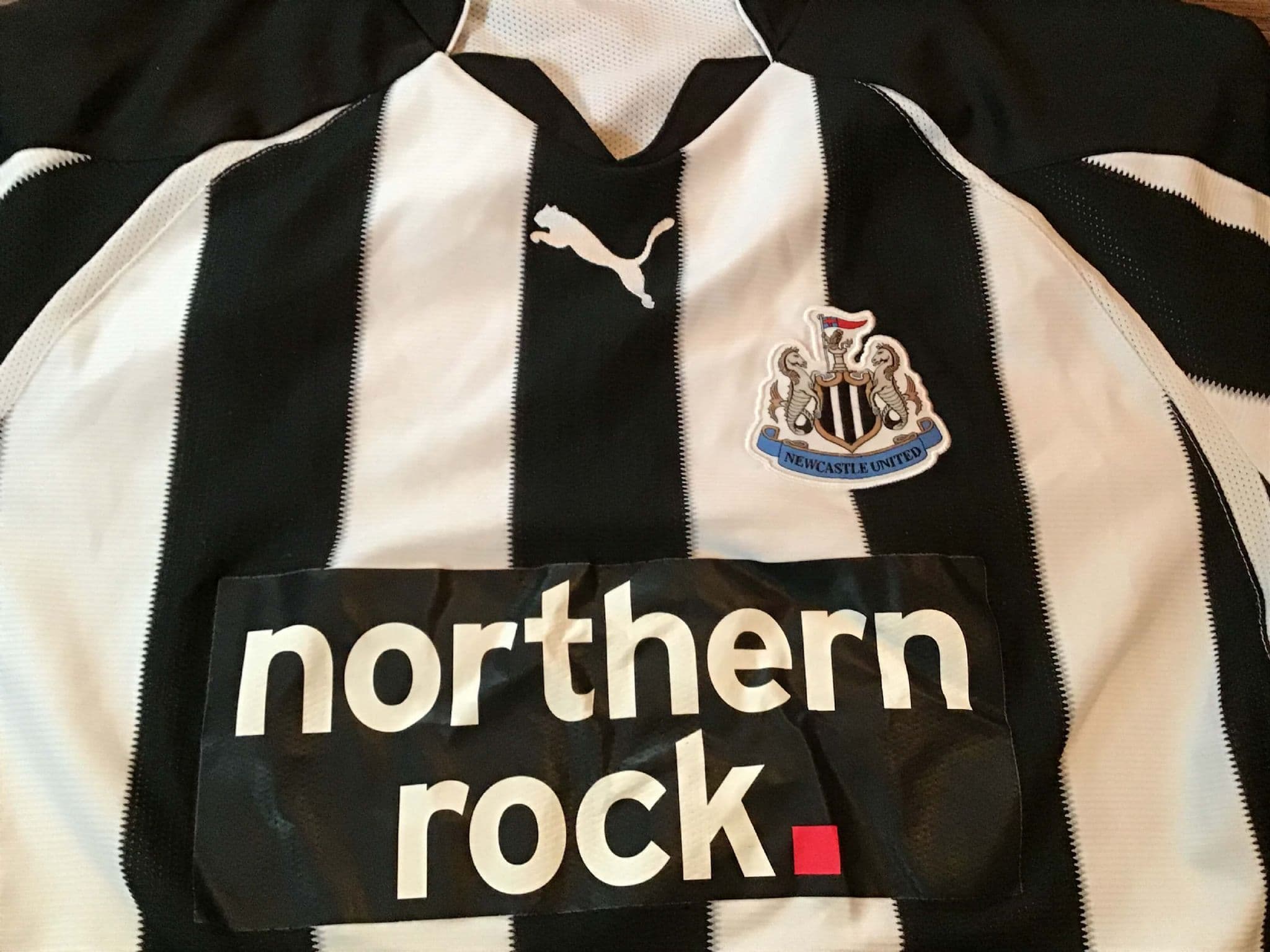 Puma Newcastle United シャツ 黒白 2010 NEWCASTLE UNITED 2010 2011 HOME SHIRT JERSEY LONG SLEEVE