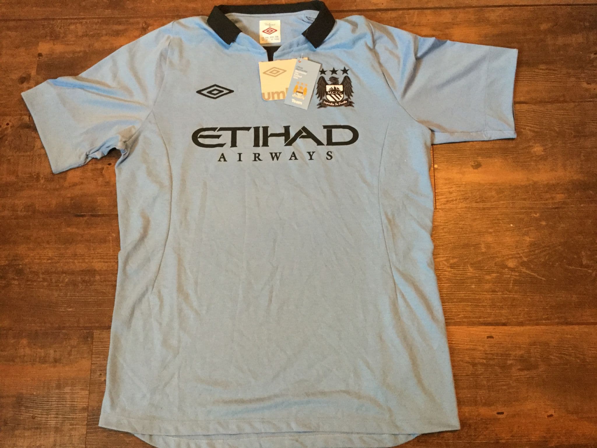 Global Classic Football Shirts 2012 Manchester City Vintage Old