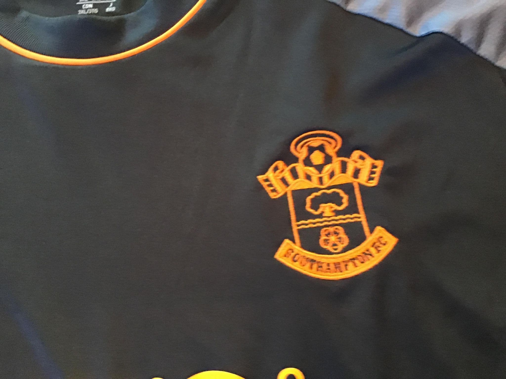 Maillot De Foot Domicile Southampton 2013/2014 – Adidas – Taille XL – Rouge