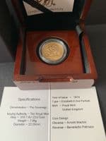 1974 Gold Sovereign coin  in a Luxury Wooden Case