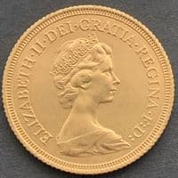 1976 Gold Sovereign coin  in a Luxury Wooden Case