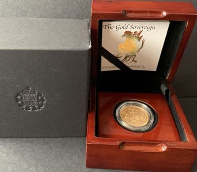 1980   Full Gold Sovereign In Luxury Case