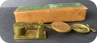 Simmons Improved  Antique  Brass Sovereign Rocker  Coin Scale Boxed
