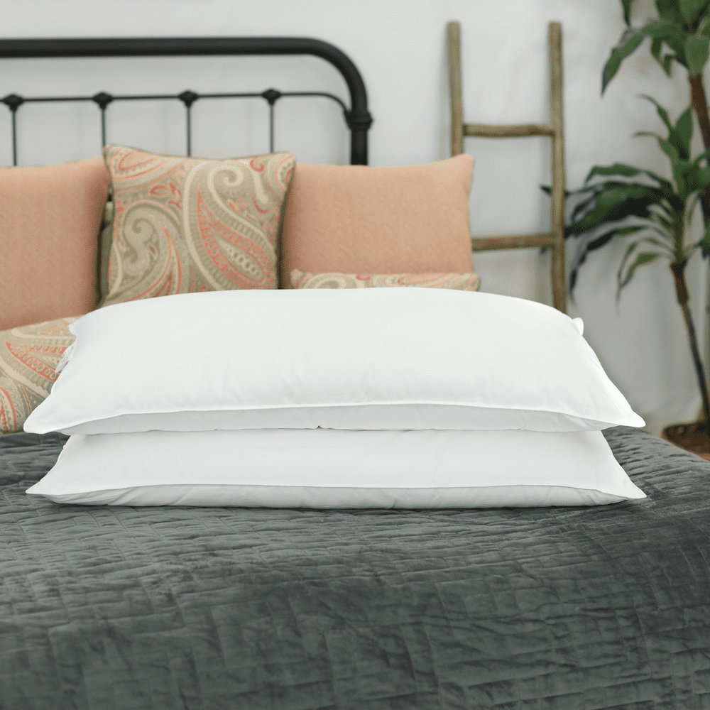 Pair of Queen Size Luxury Mulberry SilkFilled Pillows. 100 Natural