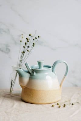 Alison Hanvey | Coast Teapot