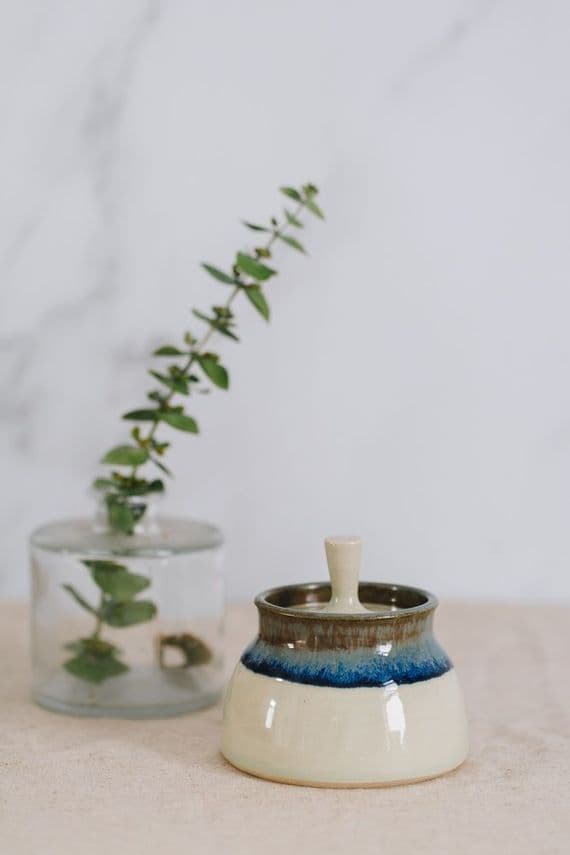 Alison Hanvey Ceramics | Handmade Ceramic Stoneware Lidded Pot | Medium Sugar Jar