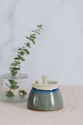 Alison Hanvey | Medium Grey Lidded Pot | Earth
