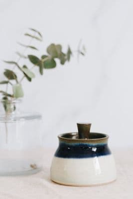 Alison Hanvey | Small Cream Lidded Pot | Earth
