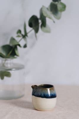 Alison Hanvey | Small Pourer | Earth