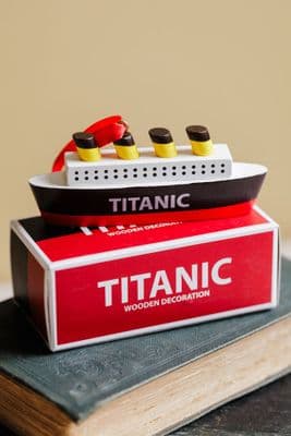 Cowfield Design | Mini Titanic Decoration