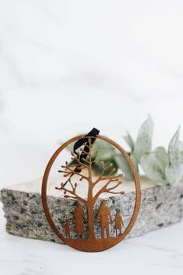 David Mayne | Family Decoration