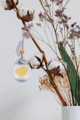 Helen Meuwissen | Easter Chick Decoration