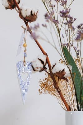 Helen Meuwissen | Long Heart Decoration